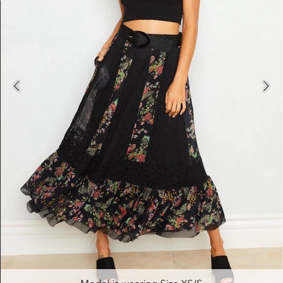 Size medium boho dress - Picture 2 of 8